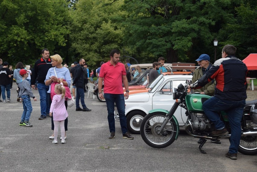 Klasyki żegnają lato na terenie Centrum Kultury i Sztuki w...