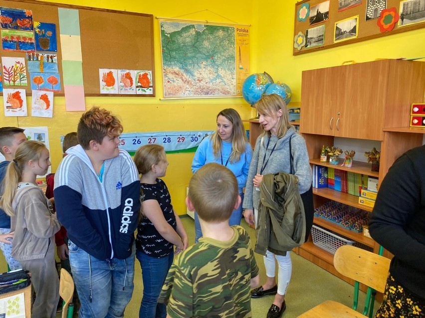 Nauczycielki z Francji gościły w sieradzkich szkołach