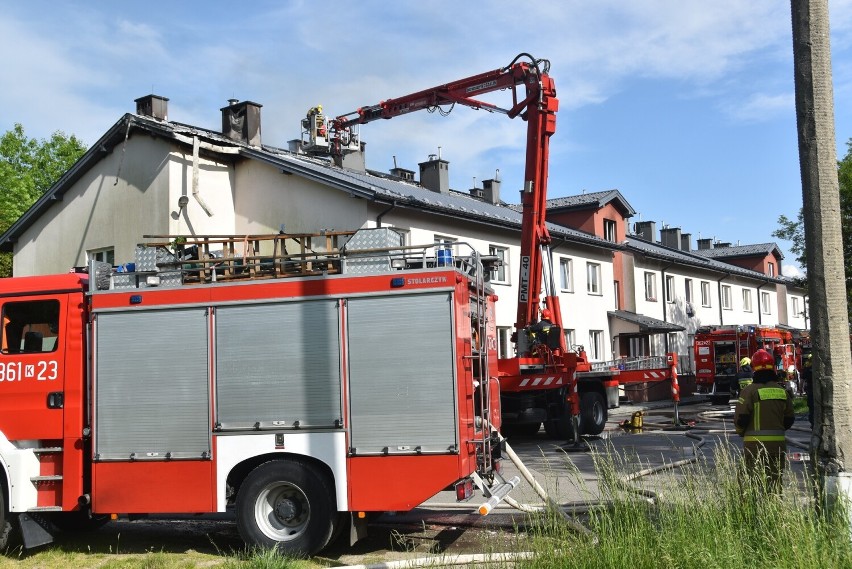 W wyniku wtorkowego pożaru spaleniu uległo poddasze oraz...