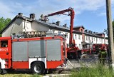 Pożar bloku przy ul. Spytki z Melsztyna w Tarnowie. Lokatorzy musieli uciekać ze swoich mieszkań. Teraz nie mogą do nich wrócić