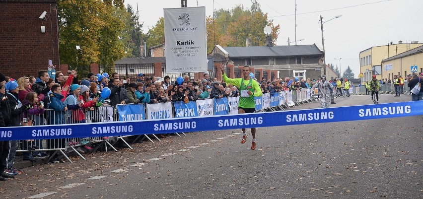 V Samsung Półmaraton pod patronatem Starosty Szamotulskiego...