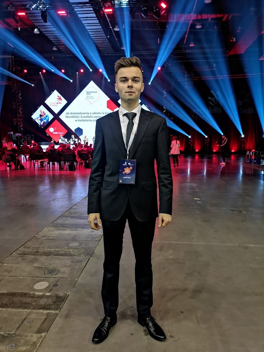 Dawid Miotk z Żukowa zwycięzcą WorldSkills Poland - liderzy branż. Teraz jedzie do Szanghaju!