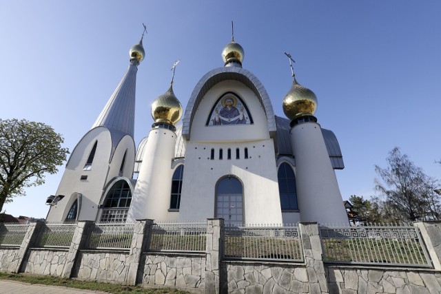 Kamień węgielny pod budowę cerkwi św. Jerzego w Białymstoku został poświęcony 15 października 1998 r. przez goszczącego w Polsce patriarchę konstantynopolitańskiego Bartłomieja. Projekt cerkwi wykonał prof. Jerzy Uścinowicz. 

Cerkiew św. Jerzego jest obiektem murowanym, dwukondygnacyjnym, utrzymanym w stylu nowoczesnym z wyraźnymi nawiązaniami do tradycyjnej architektury rosyjsko-bizantyjskiej. 

Za: wikipedia.org