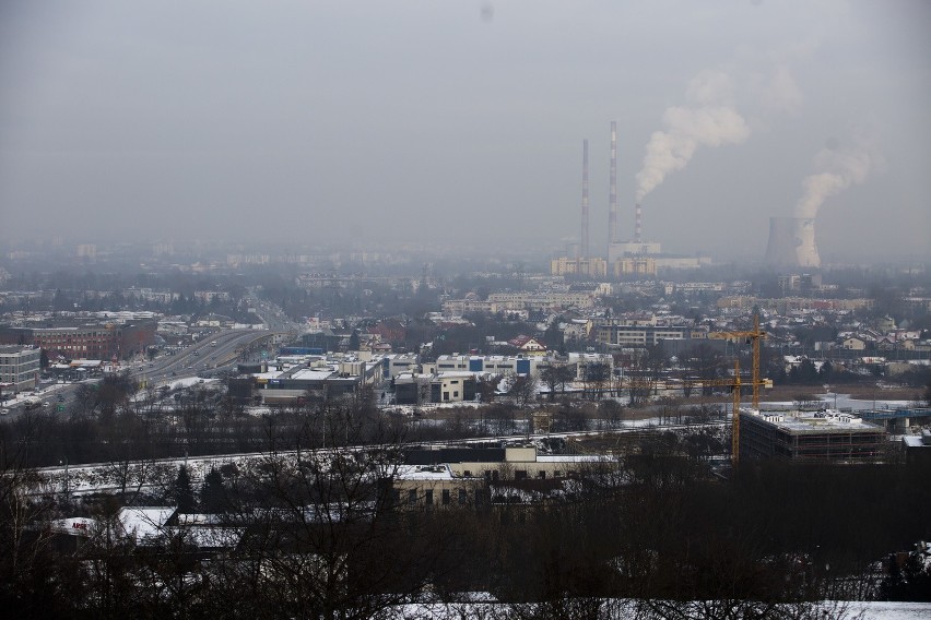 Kraków. Nowe pomysły na walkę ze smogiem. Zmiany w bezpłatnej komunikacji [ZDJĘCIA]