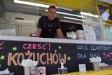 Festiwal Smaków Świata w Kożuchowie. Raz słońce, raz deszcz. Ale klientów nie brakowało. Zobaczcie, co się działo na Rynku w niedzielę 