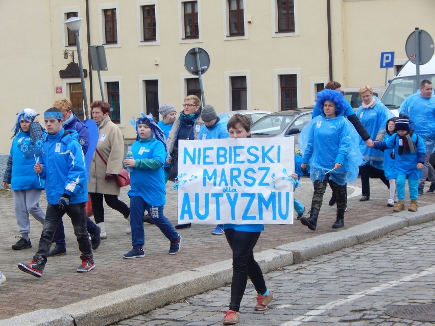 W całej Polsce odbywają się Niebieskie marsz dla...