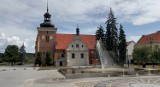 Na Stary Rynek we Włocławku wróci zieleń. Taki jest termin rozpoczęcia prac