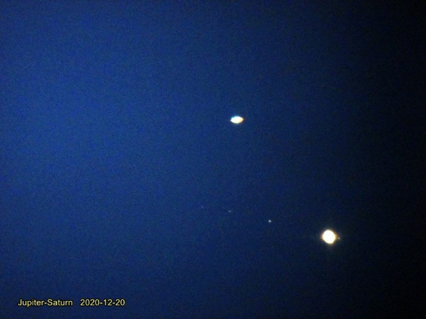 21 grudnia Gwiazda Betlejemska na niebie nad Głogowem. Koniunkcja Jowisza i Saturna. Jak i gdzie oglądać