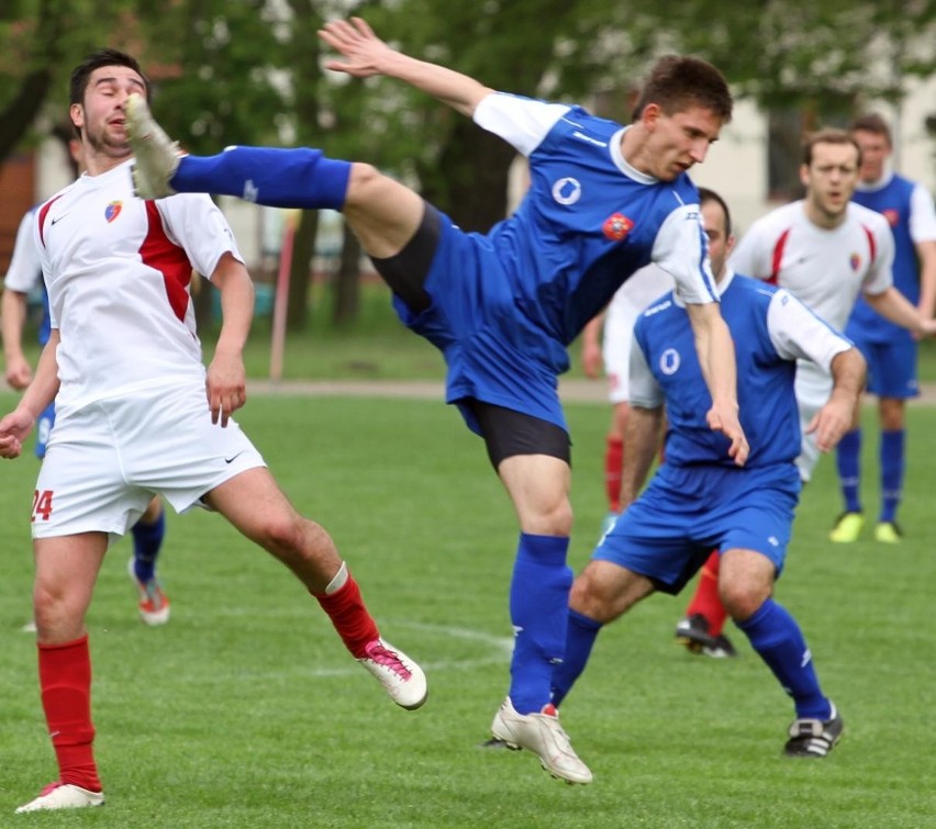 Grom Wolsztyn - Centra Ostrów Wielkopolski 2:2 (1:1)