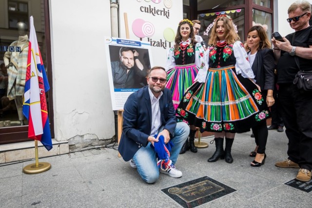 Czyje nazwisko ma się pojawić w Bydgoskiej Alei Autografów? Można zgłaszać swoje propozycje