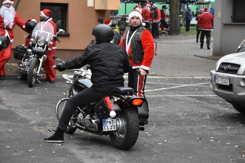 Nowy Tomyśl: Kiermasz Świąteczny i parada MotoGwiazdorów