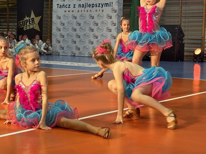 Wieluński Dance 2024. Swoje umiejętności prezentuje ok. 800 tancerzy, w tym 100 z Wielunia