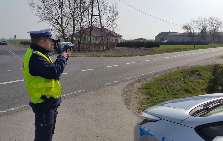 Akcja Prędkość w powiecie aleksandrowskim. W terenie zabudowanym jechał 108 km/h 