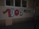 Kraków. 13-latek wandalem. Ściana kamienicy pomalowana po kibolsku