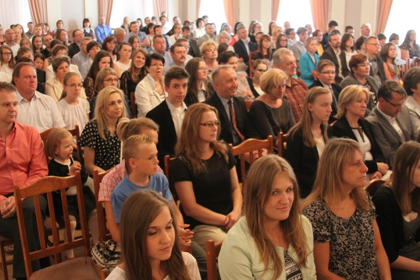 Niepubliczne gimnazjum w Puławach nagrodziło swoich uczniów