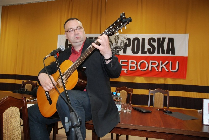 Spotkanie z Tomaszem Sakiewiczem w Lęborku. Zobacz zdjęcia
