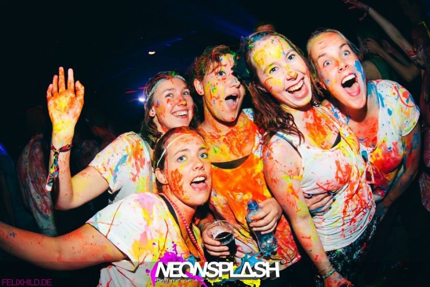 Neonsplash w Polsce! Znane na całym świecie party