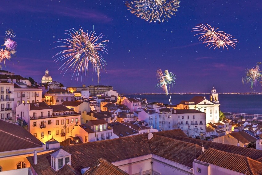 Lizbona – fajerwerki i powitanie Nowego Roku na Placu...