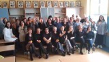 "Milczenia dość!" - strajkujący nauczyciele z Zespołu Szkól Publicznych nr 3 w Pleszewie nagrali piosenkę