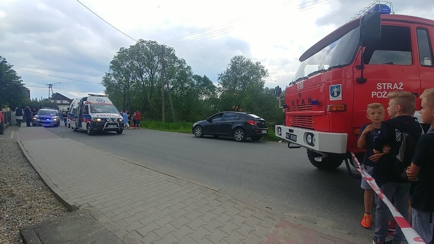 Wypadek w Lipnicy Wielkiej na Orawie. Motor zderzył się z samochodem. Motocyklista nie żyje [ZDJĘCIA]
