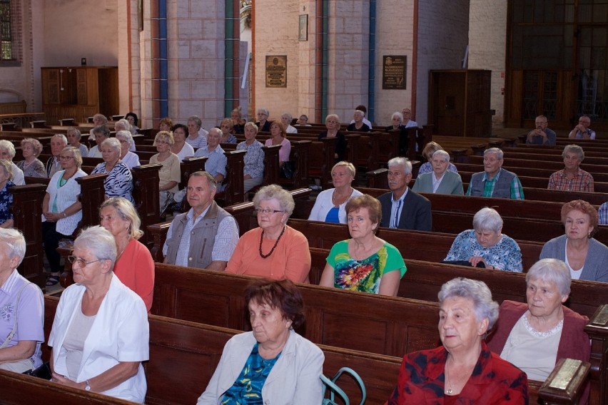 Stargardzcy emeryci modlili się o swoje zdrowie. Msza w kolegiacie z okazji obchodów 55-lecia PZERiI