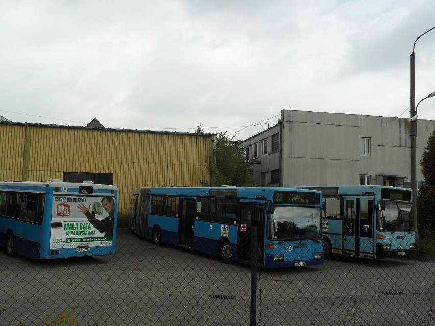 To koniec PUP Czeladź: Na aukcji możecie kupić zajezdnię i 40 autobusów