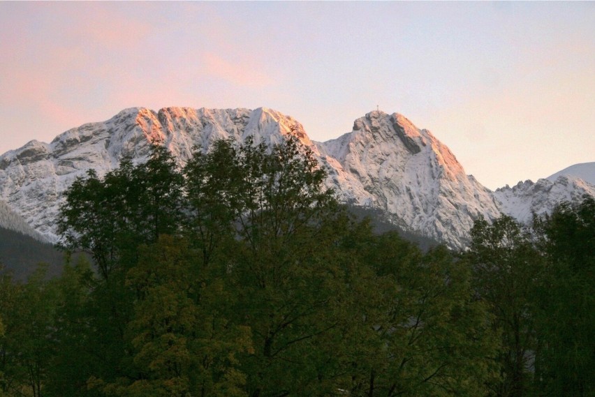 Giewont to góra-symbol, która każdemu kojarzy się od razu z...