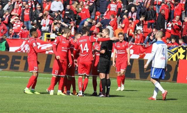 GKS Bełchatów zacznie ze Stomilem, Widzew z Gryfem