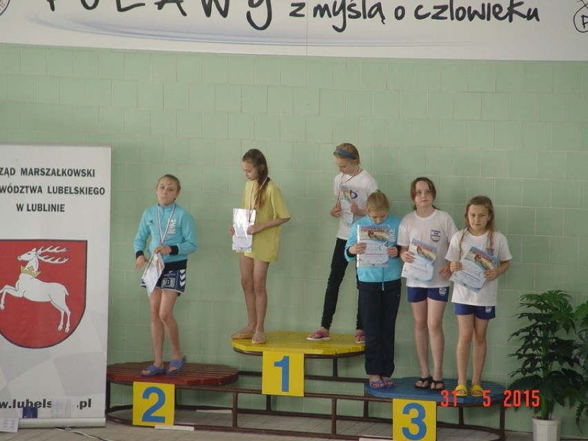 Uczniowski klub Sportowy „Wodnik Krasnystaw” reprezentowali:...