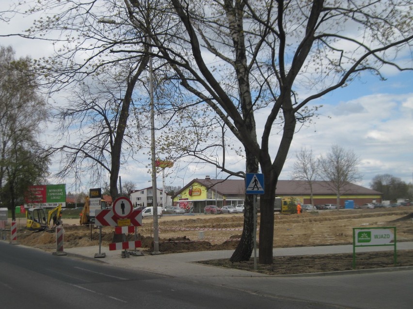 Nowo powstająca droga zostanie włączona do planowanego przedłużenia ul. Zelwerowicza. Zobacz zdjęcia!