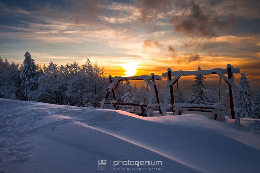 Niesamowite zdjęcia zimowej Jaworzyny Krynickiej. Musisz to zobaczyć! 