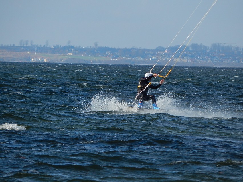 Kiteboarding w Zatoce Puckiej [Zdjęcia]