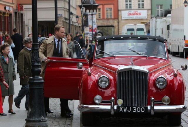 Oto przegląd filmów fabularnych, które nakręcono w Toruniu. Najstarsza produkcja powstała w 1931 roku, a najnowsza w 2017 roku. Część z filmów z Torunia na trwałe zapisała się na kartach polskiej kinematografii. 

Czytaj więcej na kolejnych stronach >>>>