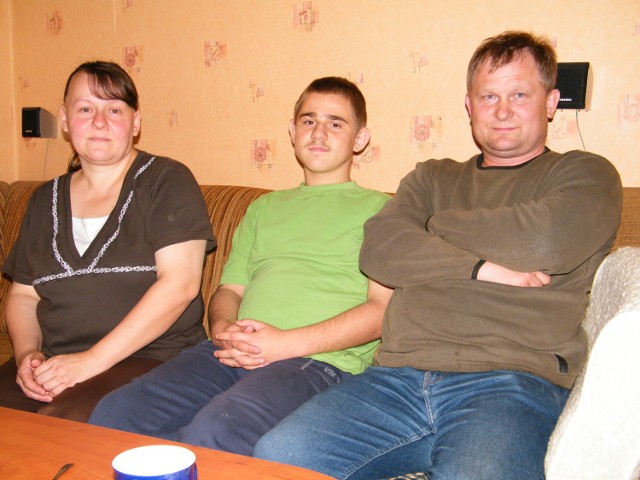 Beata, Damian i Zenon Łuczak z Andrychowa blisko połowę dochodów wydają na lekarstwa