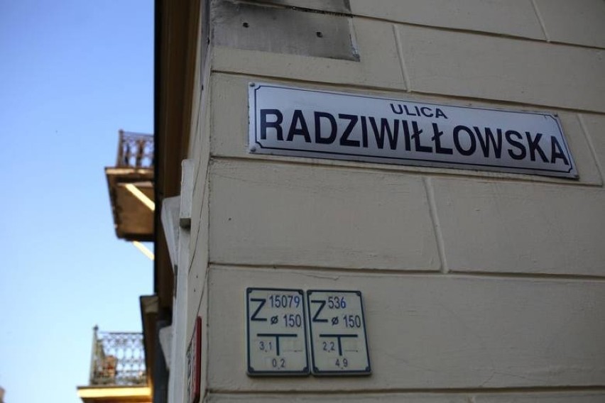 Kamienica przy ul. Radziwiłłowskiej 29

Wisława Szymborska...
