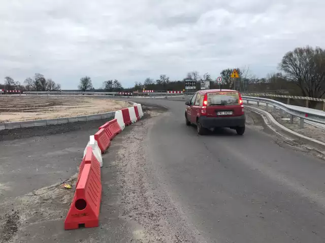 Firma Colas Polska Sp. z o.o. dokończy budowę międzychodzkiego mostu (20.03.2019).

WYJĄTKOWE ZJAWISKO ATMOSFERYCZNE NA MIĘDZYCHODZKIM NIEBIE - MAMMATUSY - GALERIA ZDJĘĆ MIESZKAŃCÓW

BOMBA EKOLOGICZNA W MNICHACH NADAL TYKA - GALERIA

ZMIANA ORGANIZACJI RUCHU PRZY MOŚCIE W MIĘDZYCHODZIE - GALERIA

STANISŁAW ANIOŁ HONOROWYM PRZEWODNICZĄCYM PZERiI W MIĘDZYCHODZIE - ZDJĘCIA

AKCJA RATOWANIA DWÓCH DANIELI, KTÓRE ZAPLĄTAŁY SIĘ W TAŚMY I METALOWE LINKI - ZDJĘCIA, VIDEO

W KOLNIE ODSŁONIĘTO TABLICĄ PAMIĄTKOWĄ POWSTAŃCÓW WIELKOPOLSKICH - ZDJĘCIA

SERCE DLA POWSTAŃCÓW WIELKOPOLSKICH - GALERIA

ZIELONA GÓRA. Przedłuża się remont ulicy Dworcowej. Miasto podaje wciąż nowe terminy zakończenia prac. 18.02.2019
