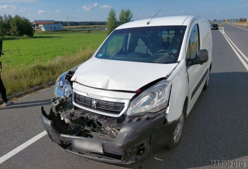 Wypadek w Rogowie Opolskim. Zderzenie trzech samochodów na drodze krajowej nr 45