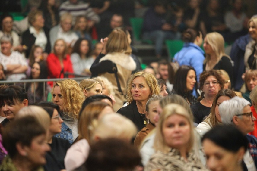 Zespół LemON zagrał w Przemyślu dla 1200 kobiet. Zobacz fotorelację