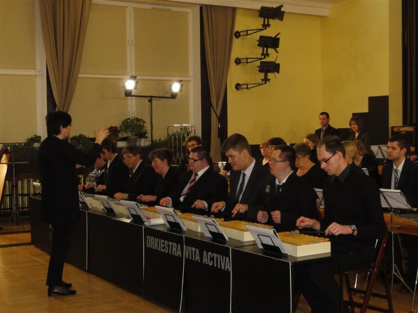 Noworoczny koncert Orkiestry Vita Activa w Chmielnie 4-01-2015