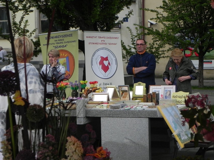 Zaprezentowano też akcesoria wykonane przez uczestników...