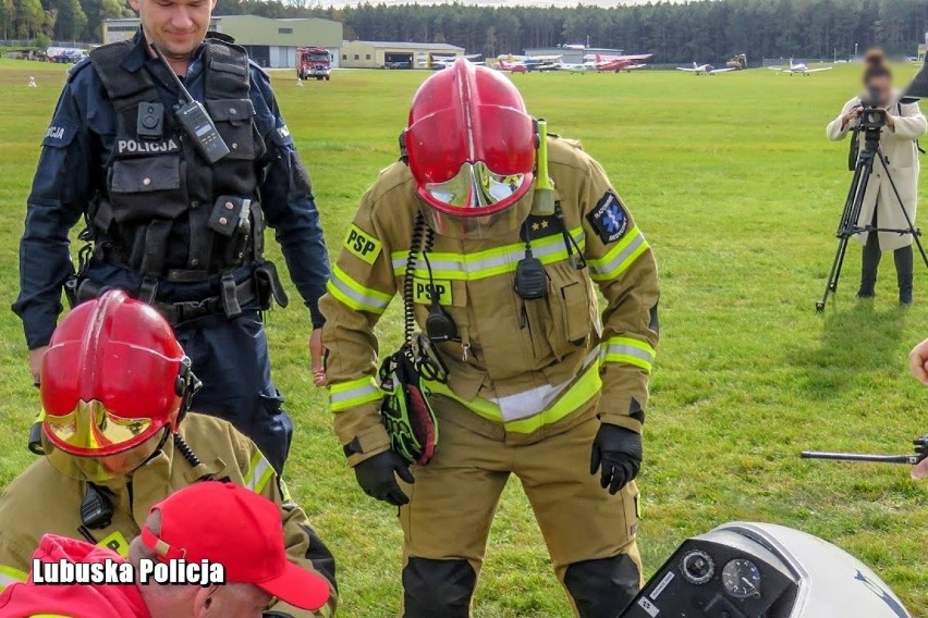  Aeroklub w Zielonej Górze - wypadek szybowca szkoleniowego. Ćwiczenia służb ratunkowych 