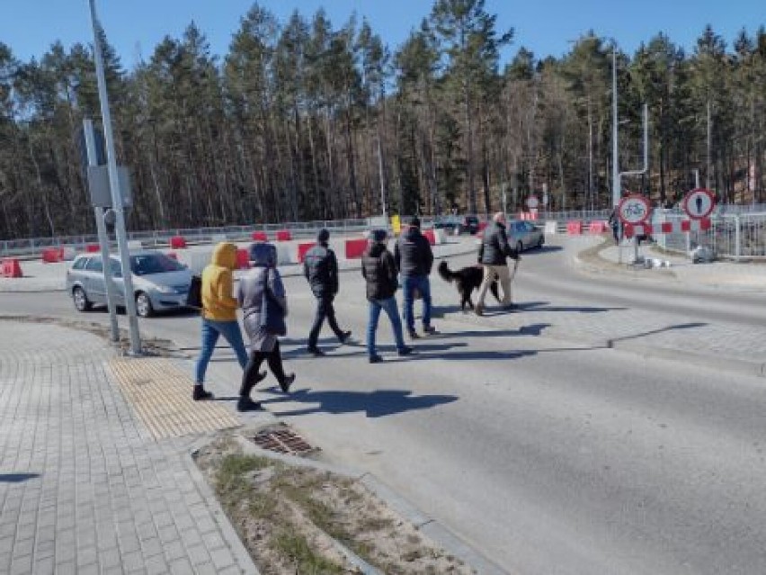 Wielkanocne przedpołudnie nad przekopem Mierzei Wiślanej