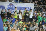 Kibice MKS Dąbrowa Górnicza rozgrzani emocjami w meczu z Anwilem. Zacięta walka trwała aż do ostatnich chwil. Zobacz zdjęcia