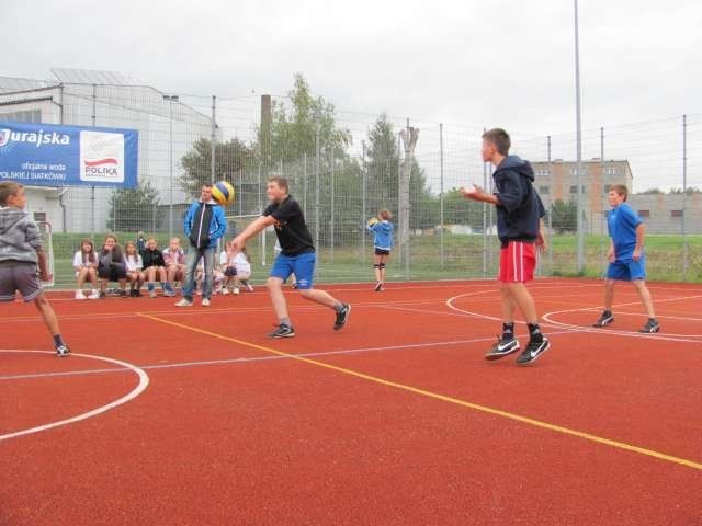 Młodzież rywalizowała w eliminacjach wojewódzkich Volleymanii [FOTO]