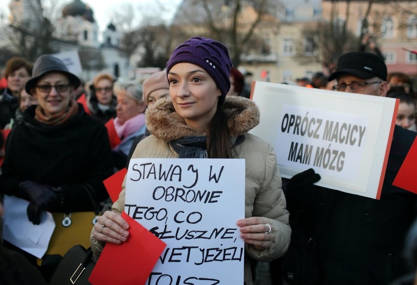 Strajk kobiet w Piotrkowie 2017