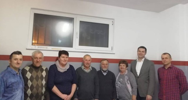 Seniorzy z Łuszkowa w gminie Krzywiń założyli Klub Seniora