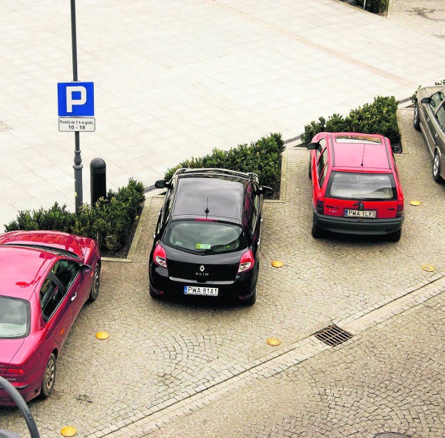 Mieszkańcy Wągrowca wyczekują na więcej miejsc parkingowych na Rynku