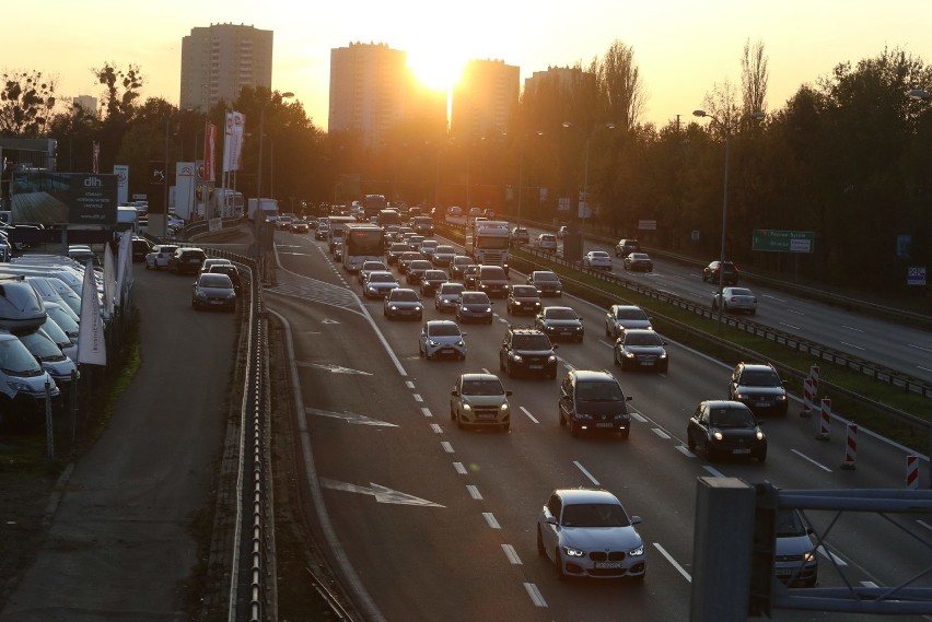 2. Katowice to...najmniej zakorkowane duże miasto w Polsce....