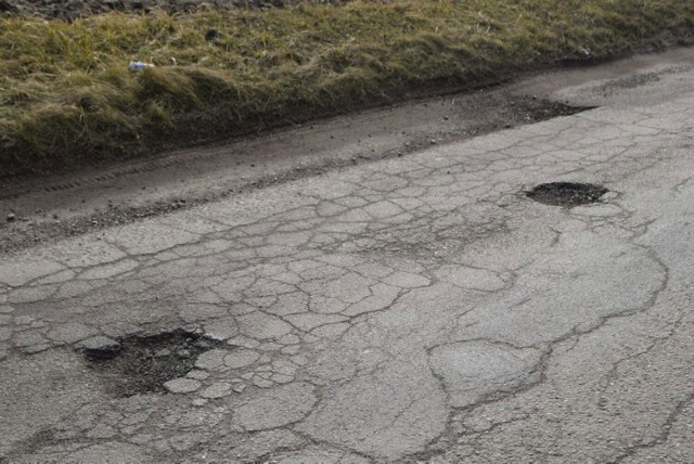 Jakie są minusy życia w Tarnowskich Górach? Spytaliśmy o to samych mieszkańców. Zobaczcie, co wskazali. Zobacz kolejne plansze. 

Przesuwaj zdjęcia w prawo - naciśnij strzałkę lub przycisk NASTĘPNE >>>