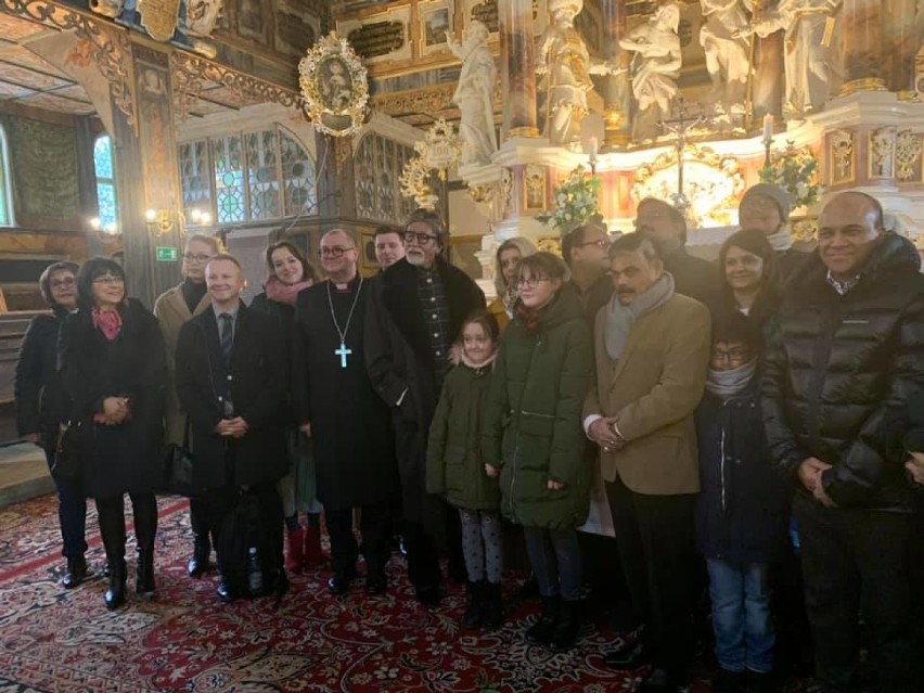 Gwiazdor Bollywood przyjechał do Świdnicy. Został ambasadorem Kościoła Pokoju (ZDJĘCIA)